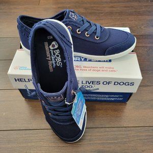 NWT Rose Gold Navy BOBS B Cute Shoes